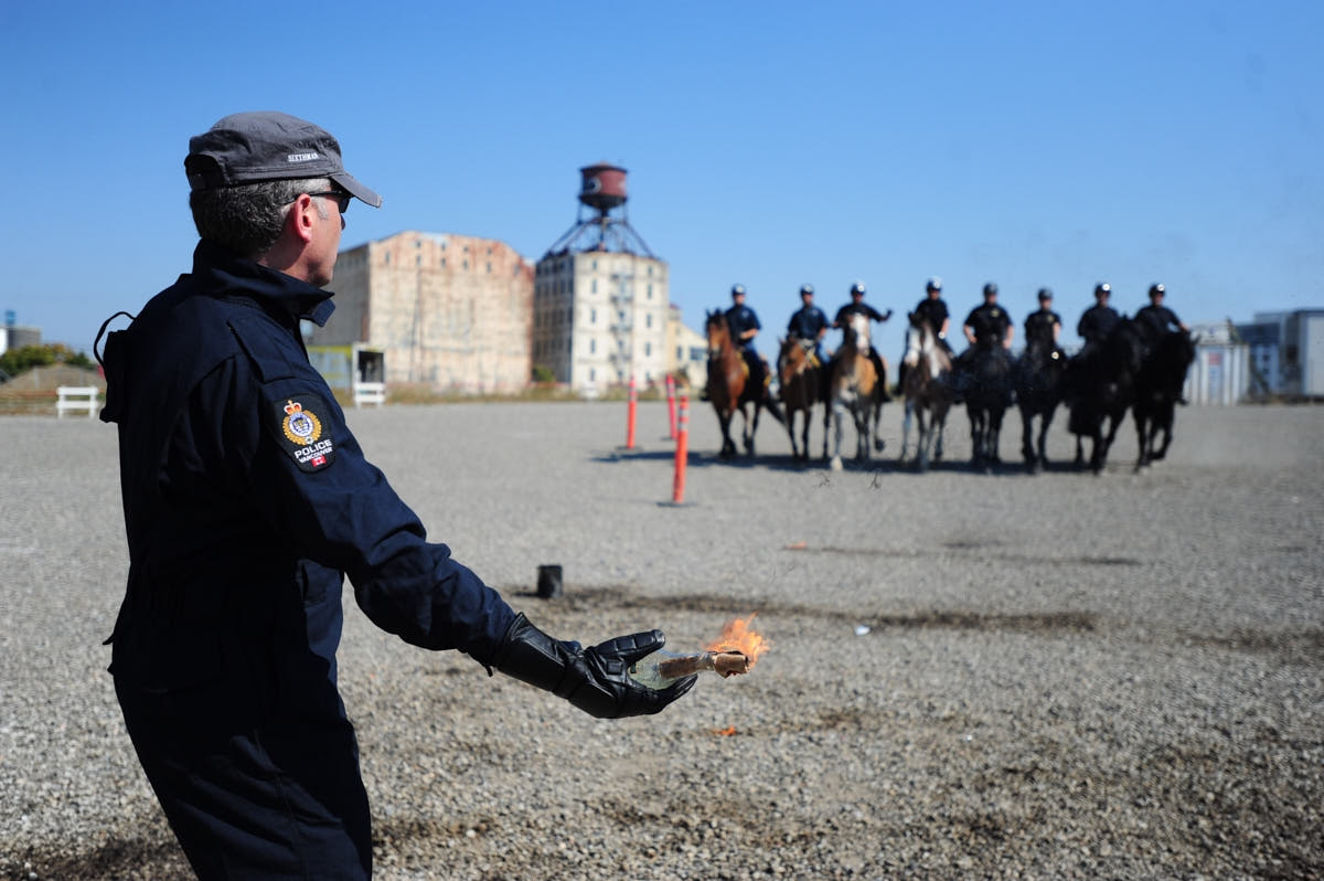 OR: Portland Police Bureau Holds Northwest Regional Mounted Squad Seminar