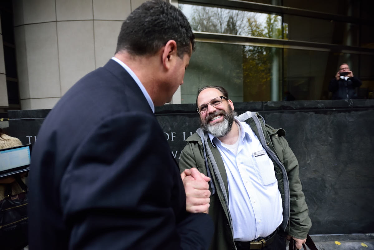 OR: Oregon Standoff Defendants Found Not Guilty